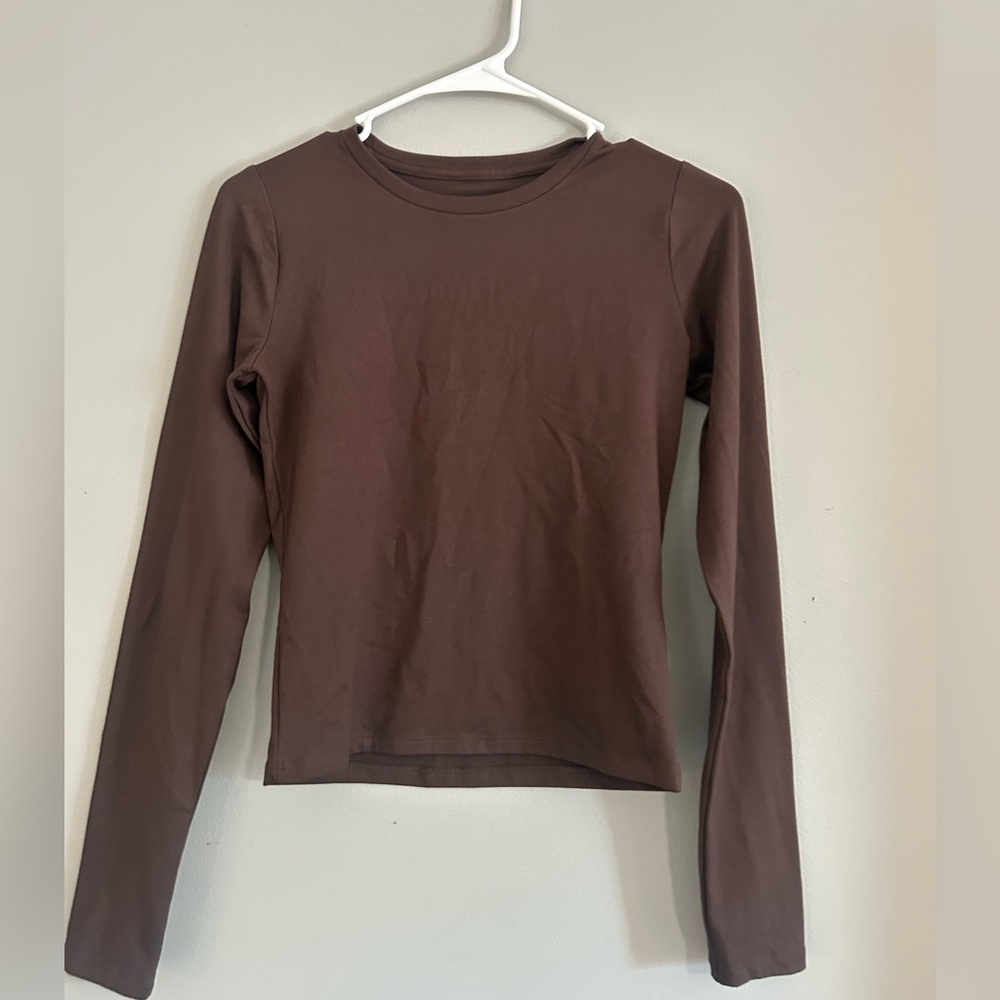 Hollister Brown Long Sleeve Crewneck Top